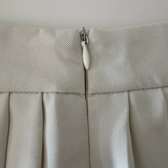 Commense Suit Waistcoat With Pleated Mini Skirt Set  White NWT, Size M - Picture 8 of 16